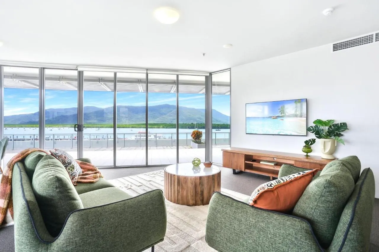 Appartamento 11 Harbour Lights With Ocean Views Cairns